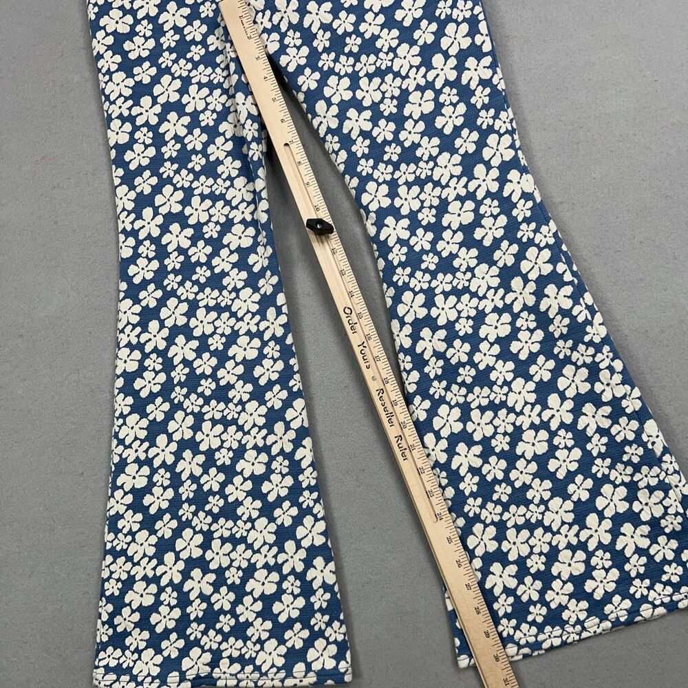 American Eagle Pants Womens Medium Blue White Floral Flare Retro Boho 90s Y2K - Picture 11 of 15